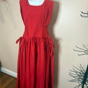 Elegant Red Sleeveless Dress